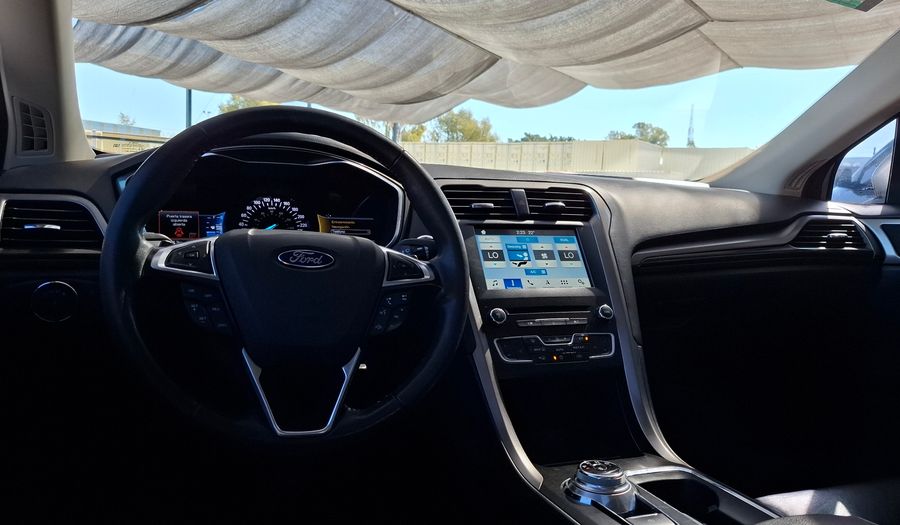 Ford Mondeo 2.0 SEL AUTO Sedan 2017