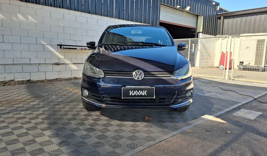 Volkswagen Fox 1.6 TRENDLINE Hatchback 2015