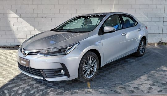 Toyota • Corolla