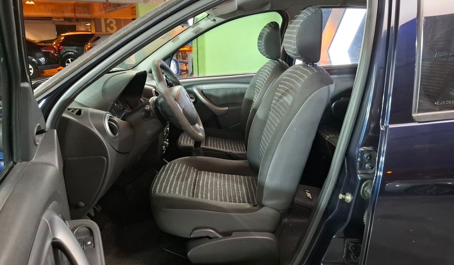 Renault Sandero 1.6 16V PH2 CONFORT Hatchback 2011