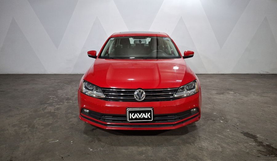 Volkswagen Jetta 2.5 COMFORTLINE TIP. BOLSAS AIRE DEL. Sedan 2017