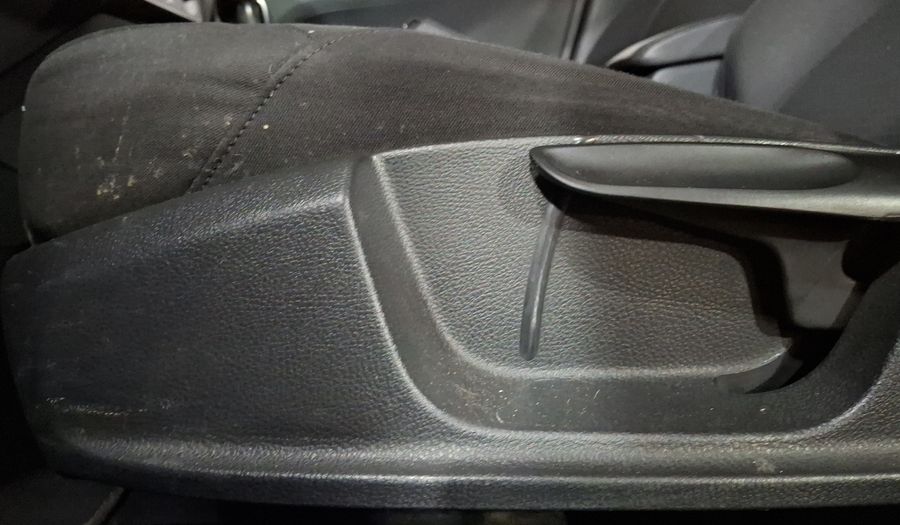Volkswagen Jetta 2.5 COMFORTLINE TIP. BOLSAS AIRE DEL. Sedan 2017