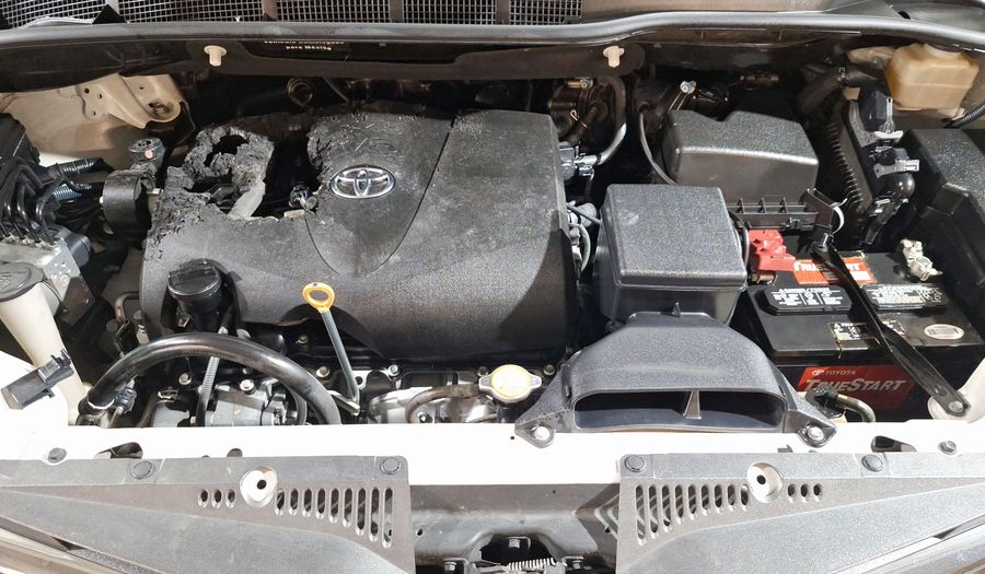 Toyota Sienna 3.5 XLE AT Minivan 2018