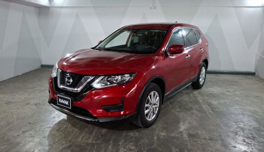Nissan • X-Trail