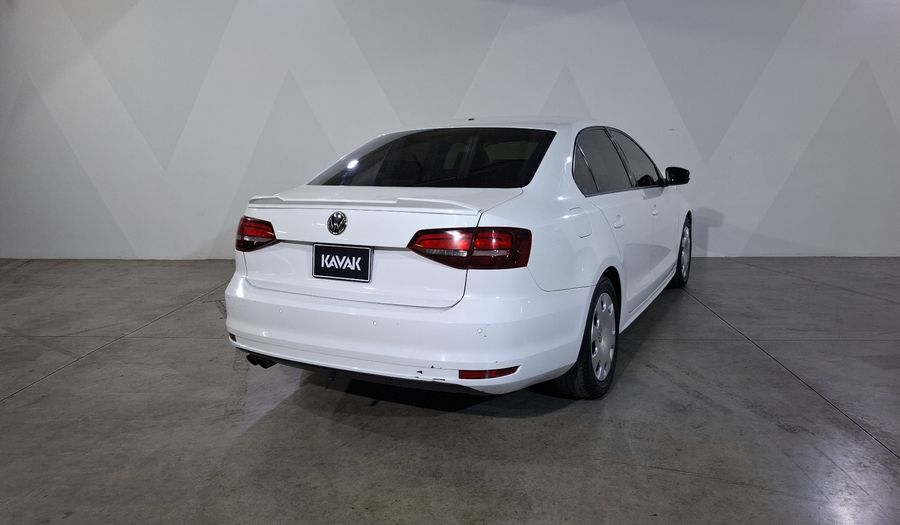 Volkswagen Jetta 2.5 TRENDLINE TIP. Sedan 2018