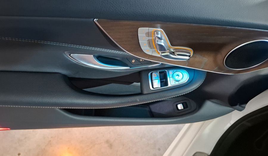 Mercedes Benz Clase C 2.0 200 AUTO Coupe 2018