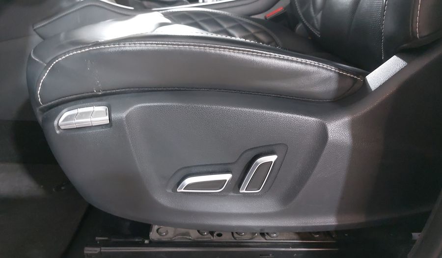 Mg Rx8 2.0 ELEGANCE AUTO 4WD Suv 2022