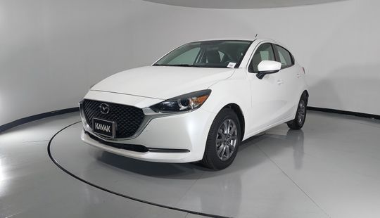 Mazda • Mazda 2