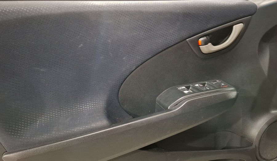 Honda Fit 1.5 LX 5AT Hatchback 2014