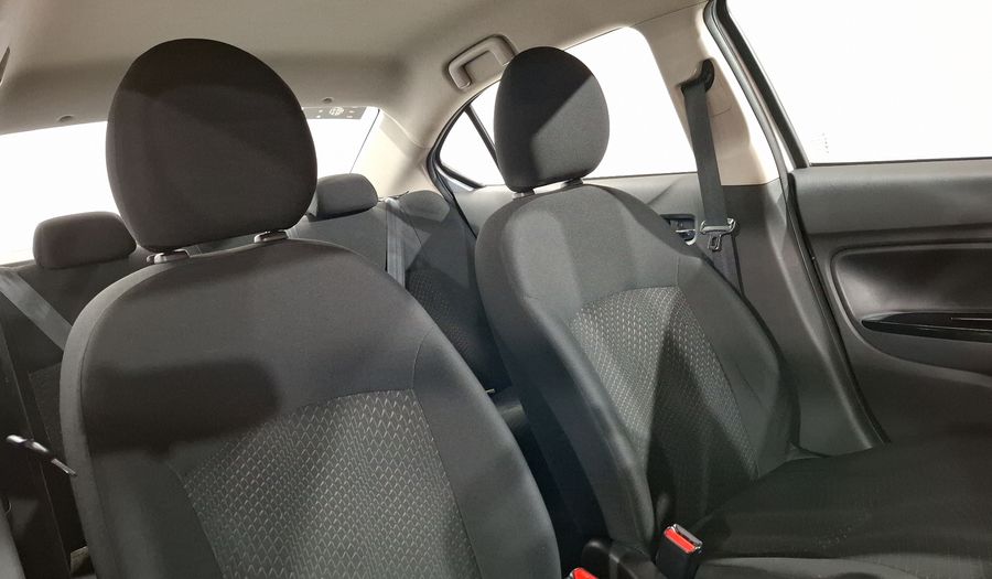 Dodge Attitude 1.2 SXT CVT Sedan 2021