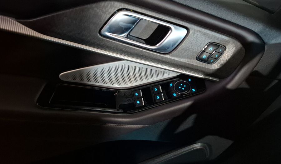 Ford Explorer 2.3 PLATINUM AUTO AWD Suv 2025