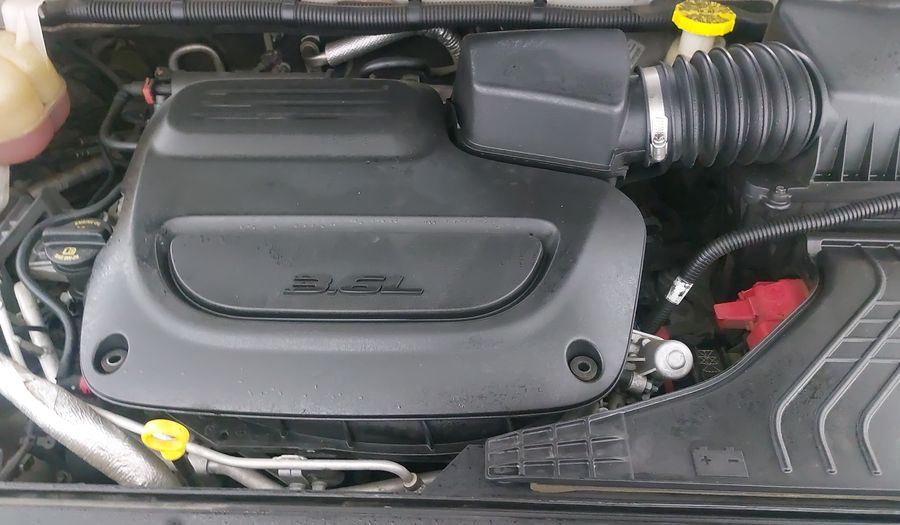 Chrysler Pacifica 3.6 LIMITED PLATINUM AUTO Minivan 2019
