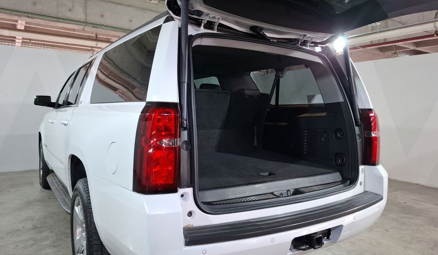 Chevrolet Suburban 5.3 C LT AUTO Suv 2018