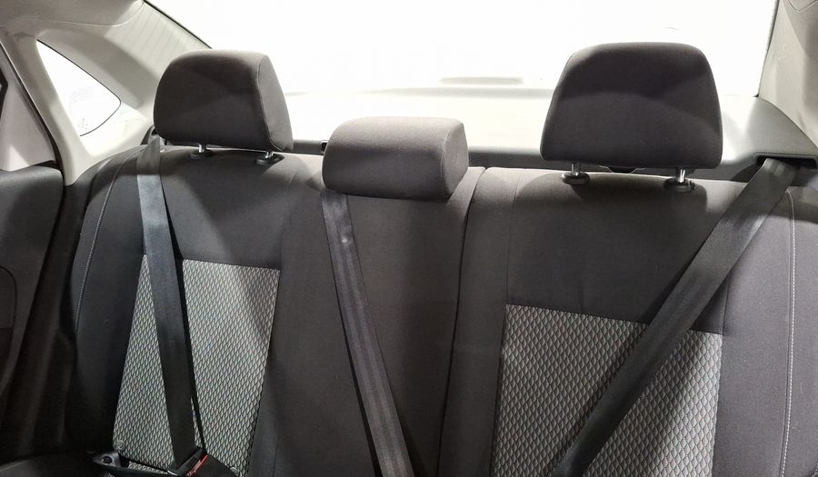 Volkswagen Vento 1.6 HIGHLINE TIPTRONIC Sedan 2017