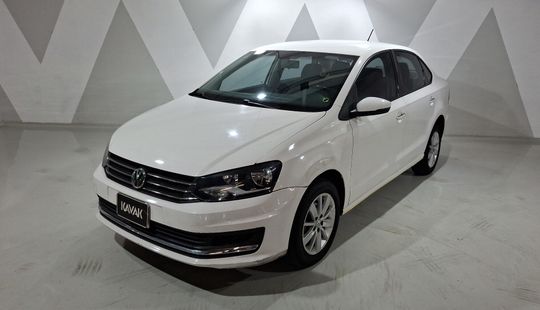 Volkswagen • Vento