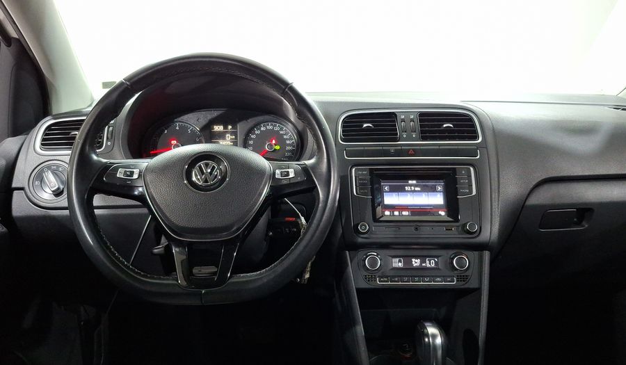 Volkswagen Vento 1.6 HIGHLINE TIPTRONIC Sedan 2017