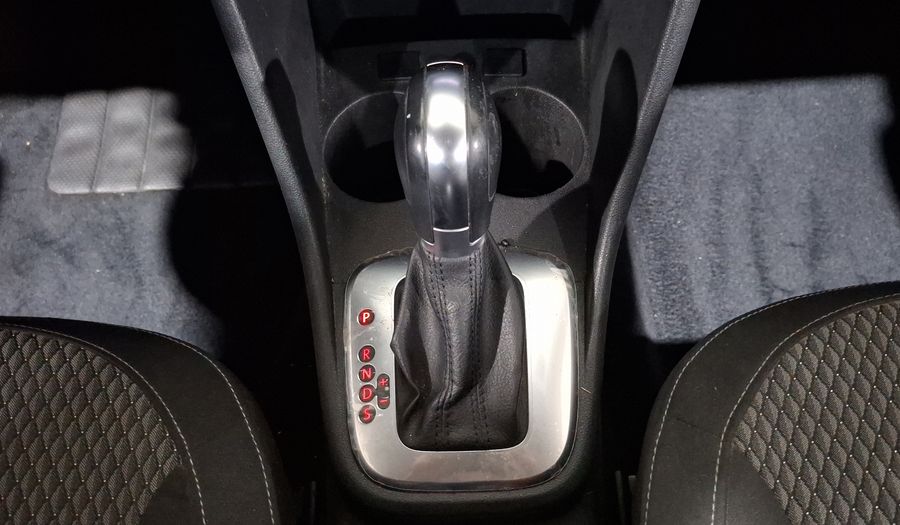 Volkswagen Vento 1.6 HIGHLINE TIPTRONIC Sedan 2017