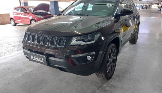 Jeep • Compass