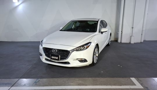 Mazda • Mazda 3