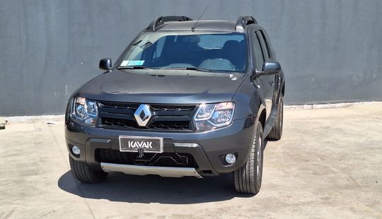 Renault • Duster