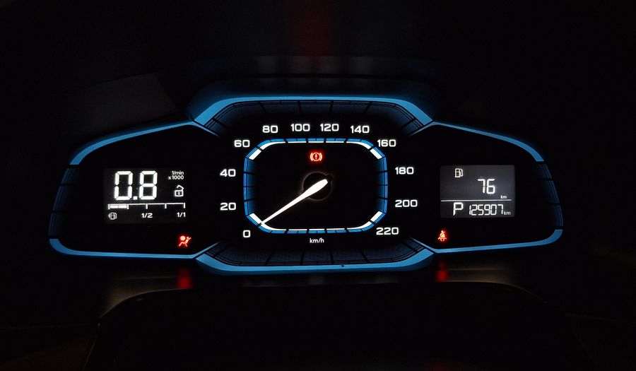 Mg 360 1.5T AUTO Sedan 2018