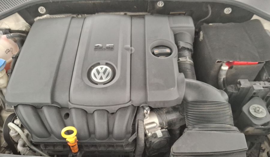 Volkswagen Passat 2.5 COMFORTLINE TIPTRONIC Sedan 2012