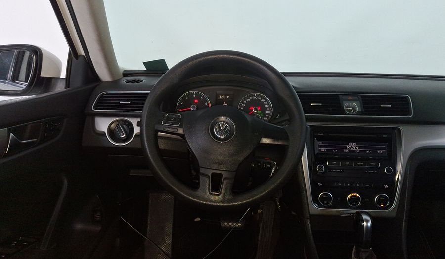 Volkswagen Passat 2.5 COMFORTLINE TIPTRONIC Sedan 2012