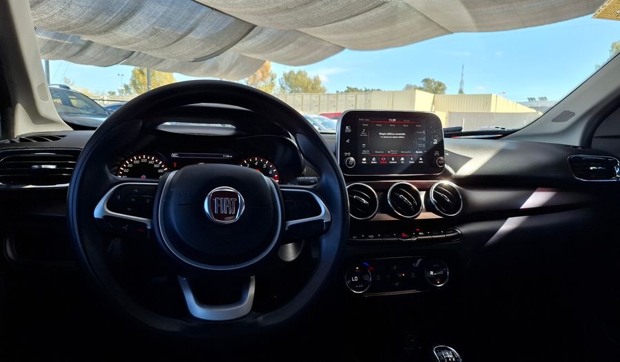 Fiat Cronos 1.8 PRECISION Sedan 2018