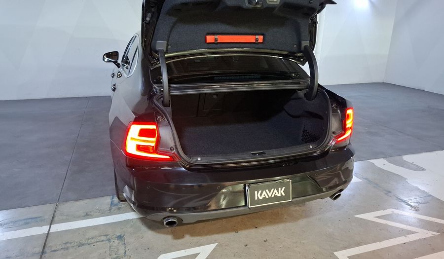 Volvo S90 2.0 MOMENTUM T6 AWD Sedan 2017