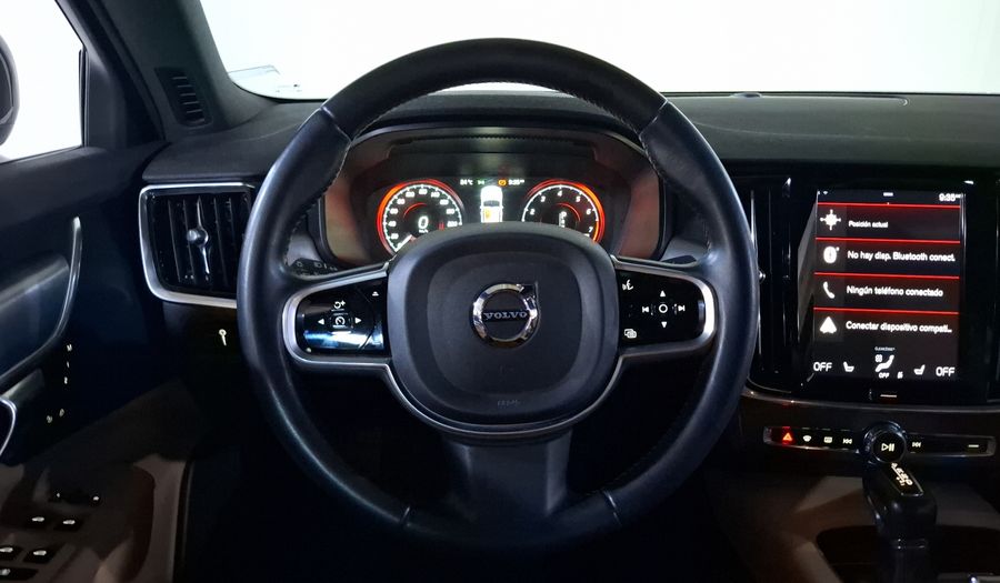 Volvo S90 2.0 MOMENTUM T6 AWD Sedan 2017