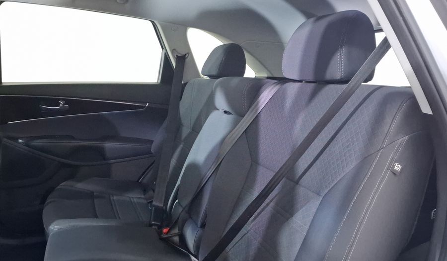 Kia Sorento 2.4 LX AT Suv 2017