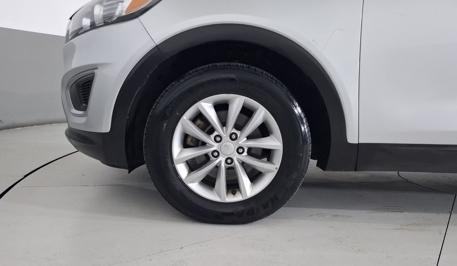 Kia Sorento 2.4 LX AT Suv 2017