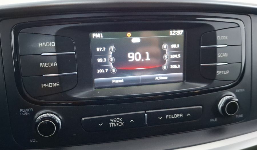 Kia Sorento 2.4 LX AT Suv 2017