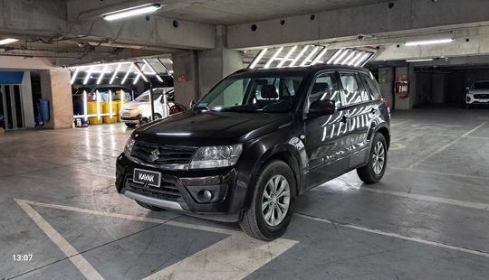 Suzuki • GrandNomade