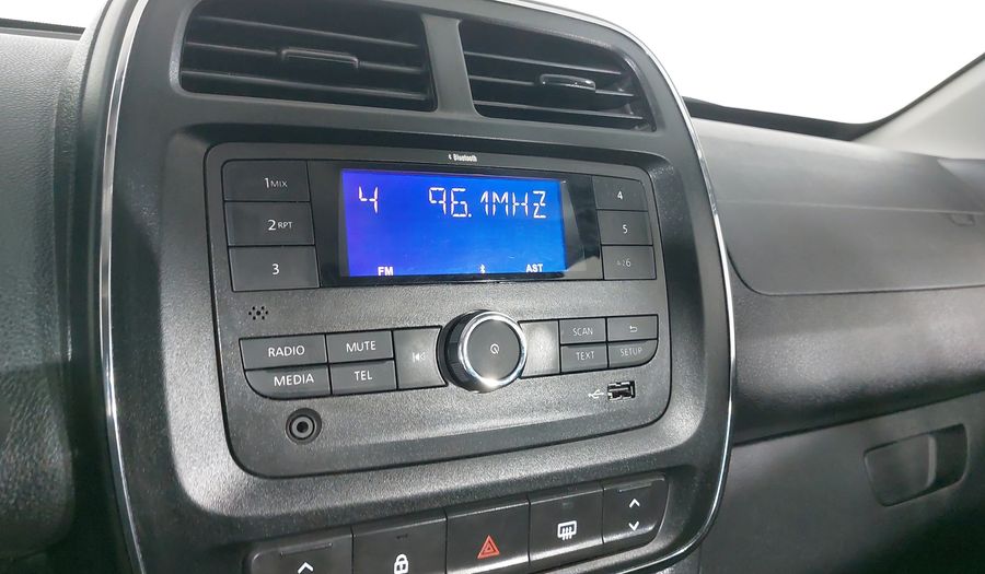 Renault Kwid 1.0 INTENS Hatchback 2025