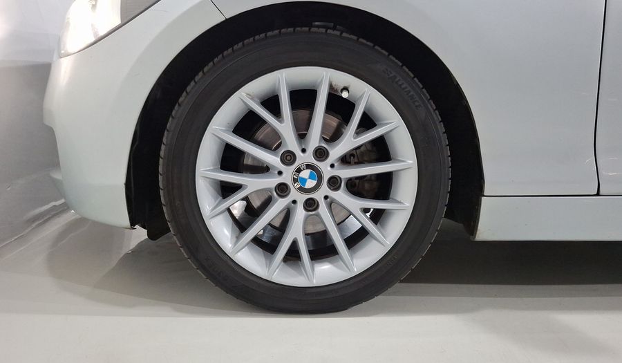 Bmw Serie 1 1.6 118IA Hatchback 2014