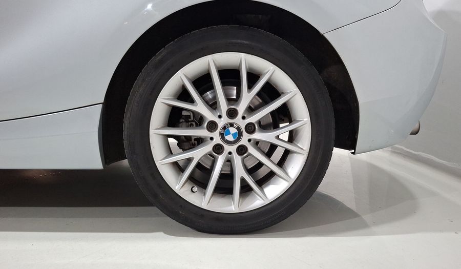 Bmw Serie 1 1.6 118IA Hatchback 2014