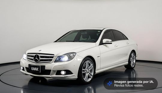 Mercedes Benz • Clase C