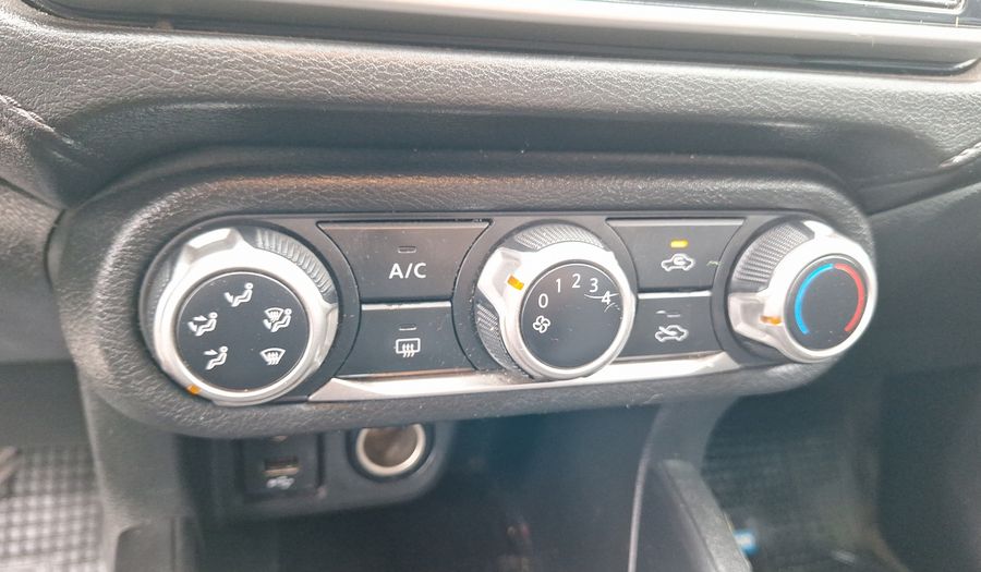 Nissan Versa 1.6 SENSE Sedan 2020