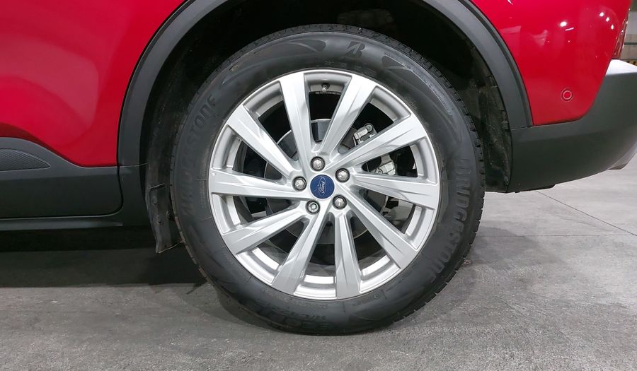Ford Escape 2.5 HEV TITANIUM CVT Suv 2022