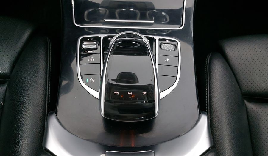 Mercedes Benz Clase C 1.6 180 AUTO Sedan 2018