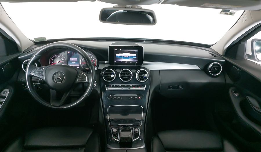 Mercedes Benz Clase C 1.6 180 AUTO Sedan 2018