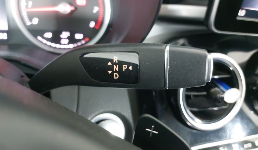 Mercedes Benz Clase C 1.6 180 AUTO Sedan 2018