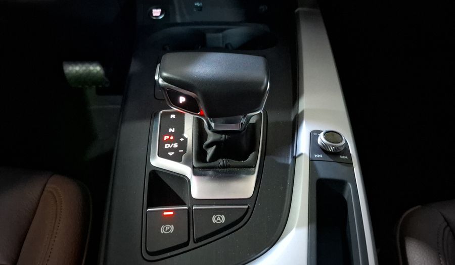 Audi A4 2.0 DYNAMIC DCT Sedan 2018