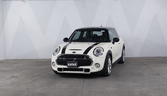 Mini • Cooper S