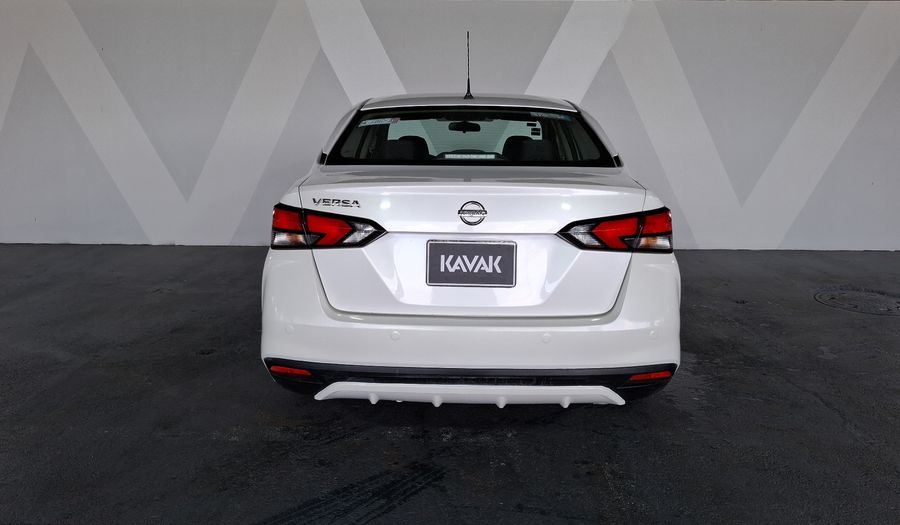 Nissan Versa 1.6 SENSE Sedan 2020