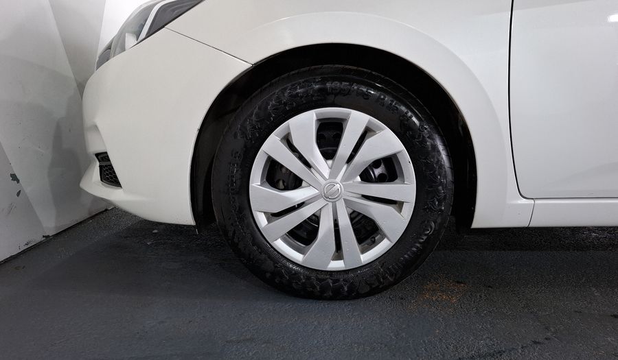Nissan Versa 1.6 SENSE Sedan 2020
