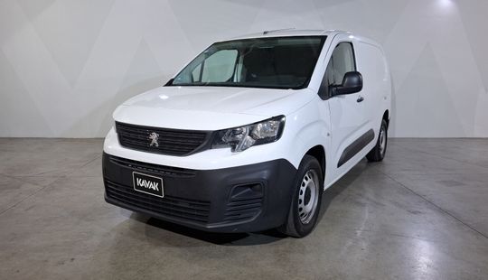 Peugeot • Partner