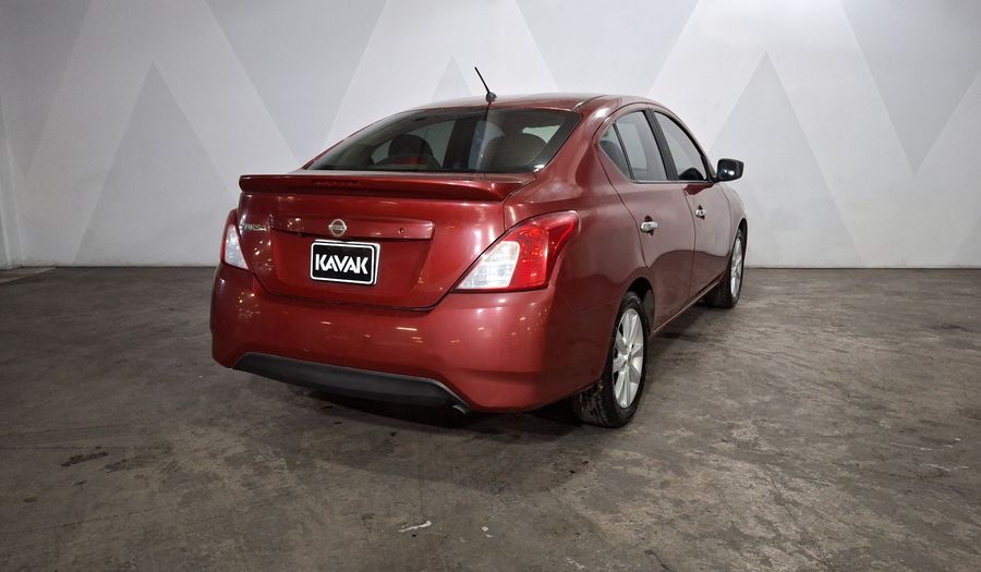 Nissan Versa 1.6 ADVANCE AUTO Sedan 2017