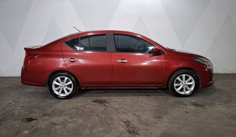 Nissan Versa 1.6 ADVANCE AUTO Sedan 2017